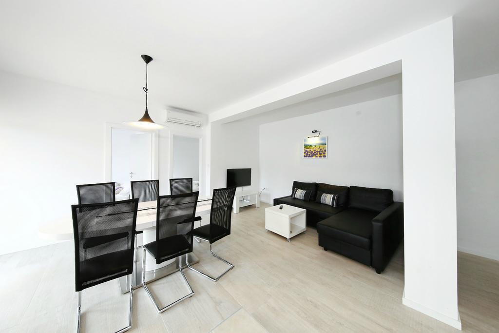 Apartments Matkovic Свети-Филип-и-Яков Экстерьер фото