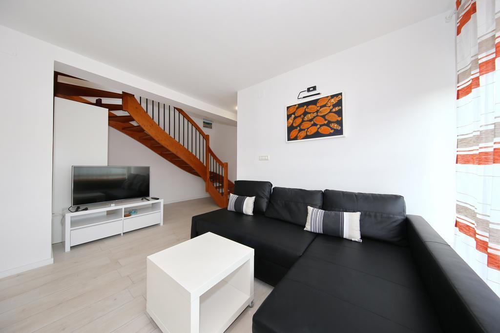 Apartments Matkovic Свети-Филип-и-Яков Экстерьер фото