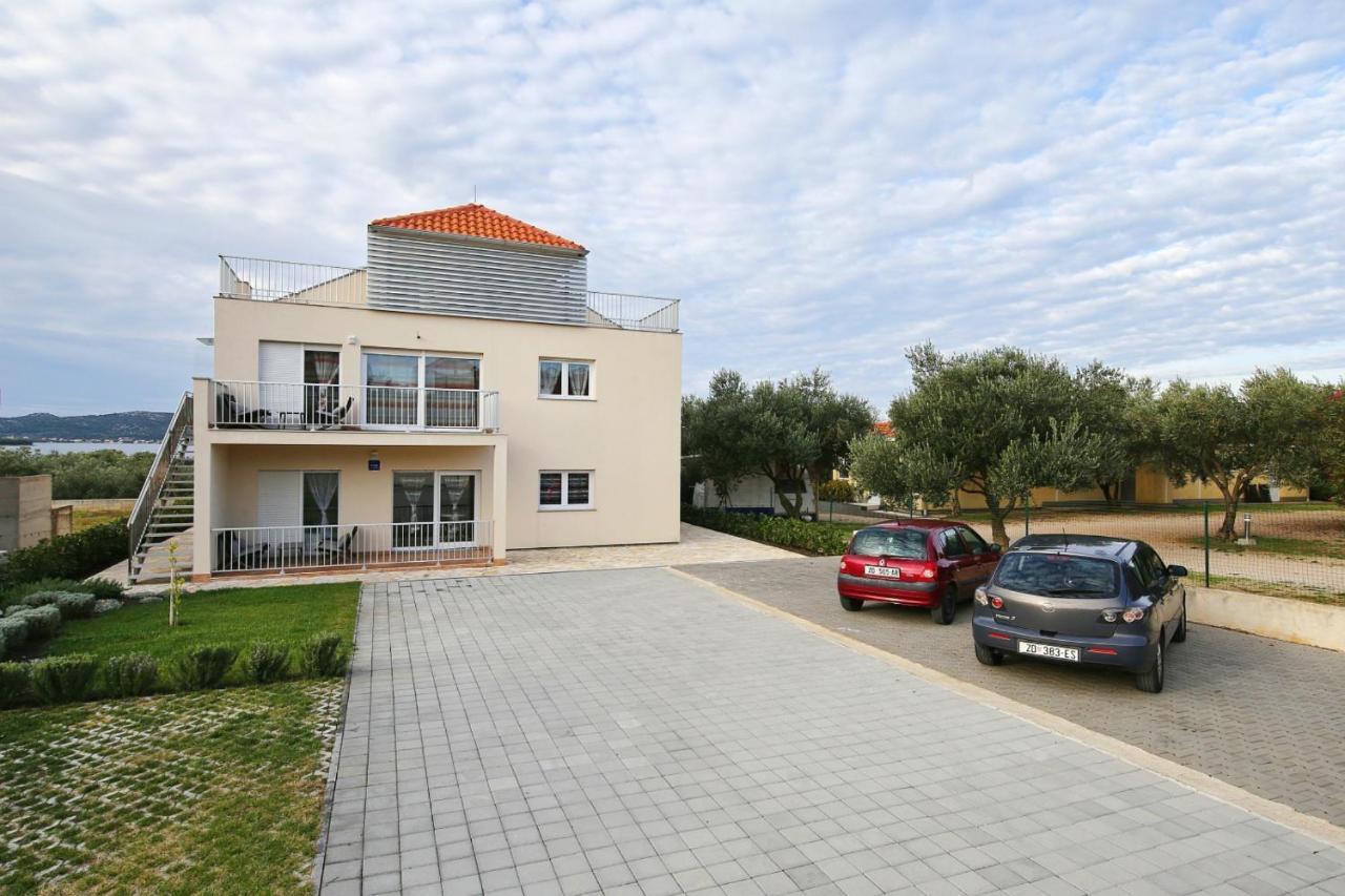 Apartments Matkovic Свети-Филип-и-Яков Экстерьер фото